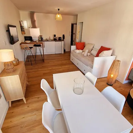 Lägenhet Cosy Avec Vue Port